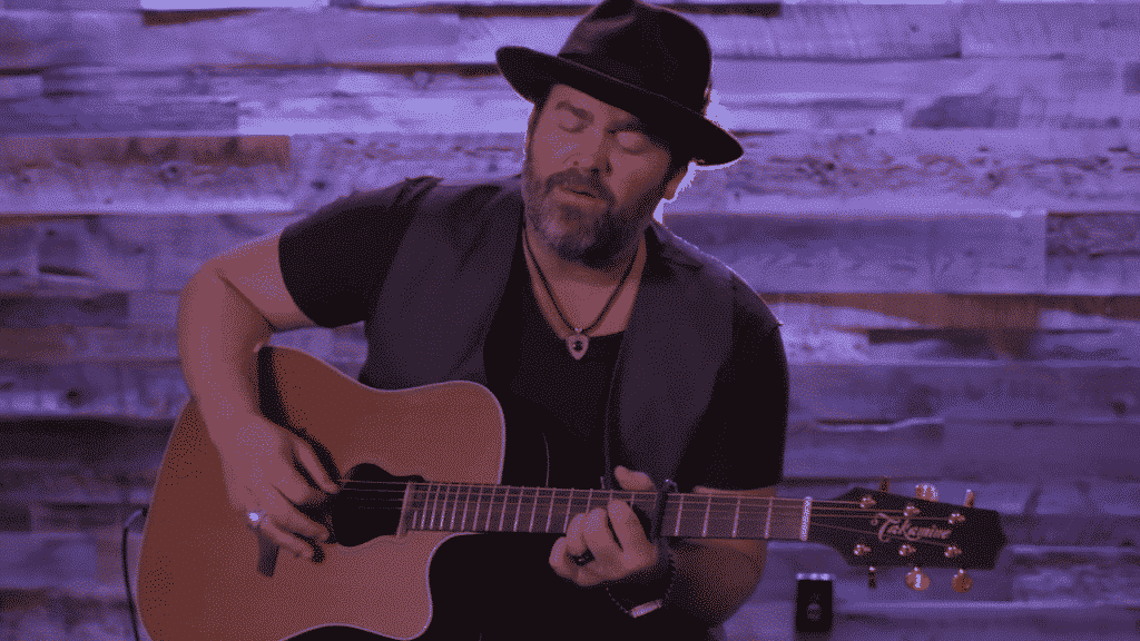 Lee Brice's "Boy" performance