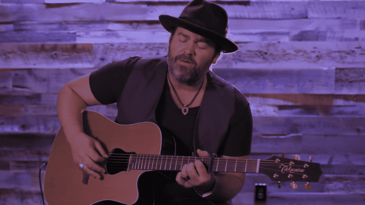 Lee Brice's "Boy" performance
