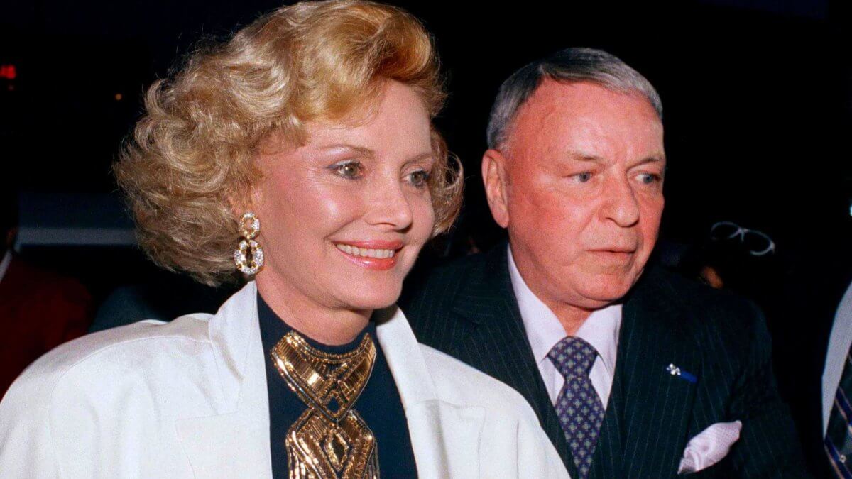 Barbara Sinatra dies at 90