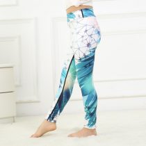 Trendy Turquoise Premium Leggings