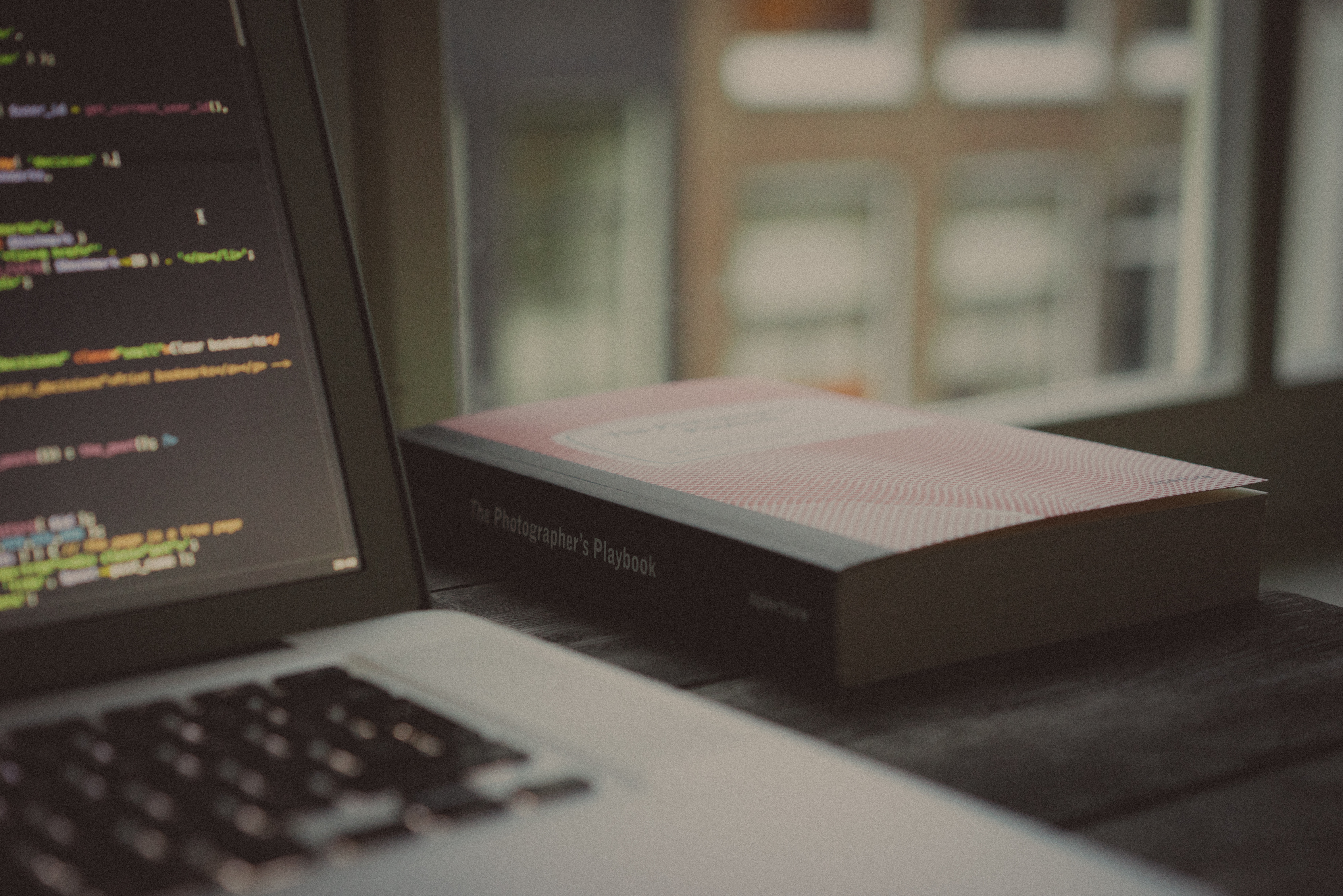 Establish an innovative website that can captivate your competitor’s customers with Linkage web designs