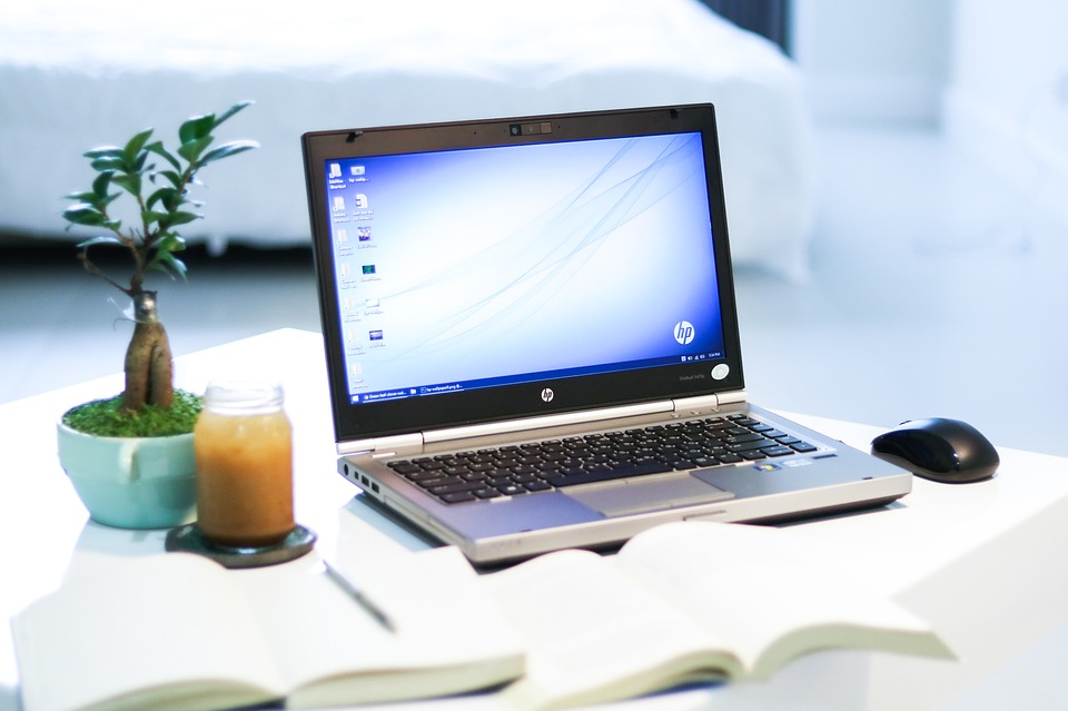 Go beyond the internet’s perimeter with Social Media Management