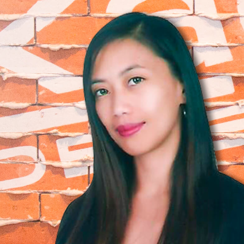 Joanna Manangan