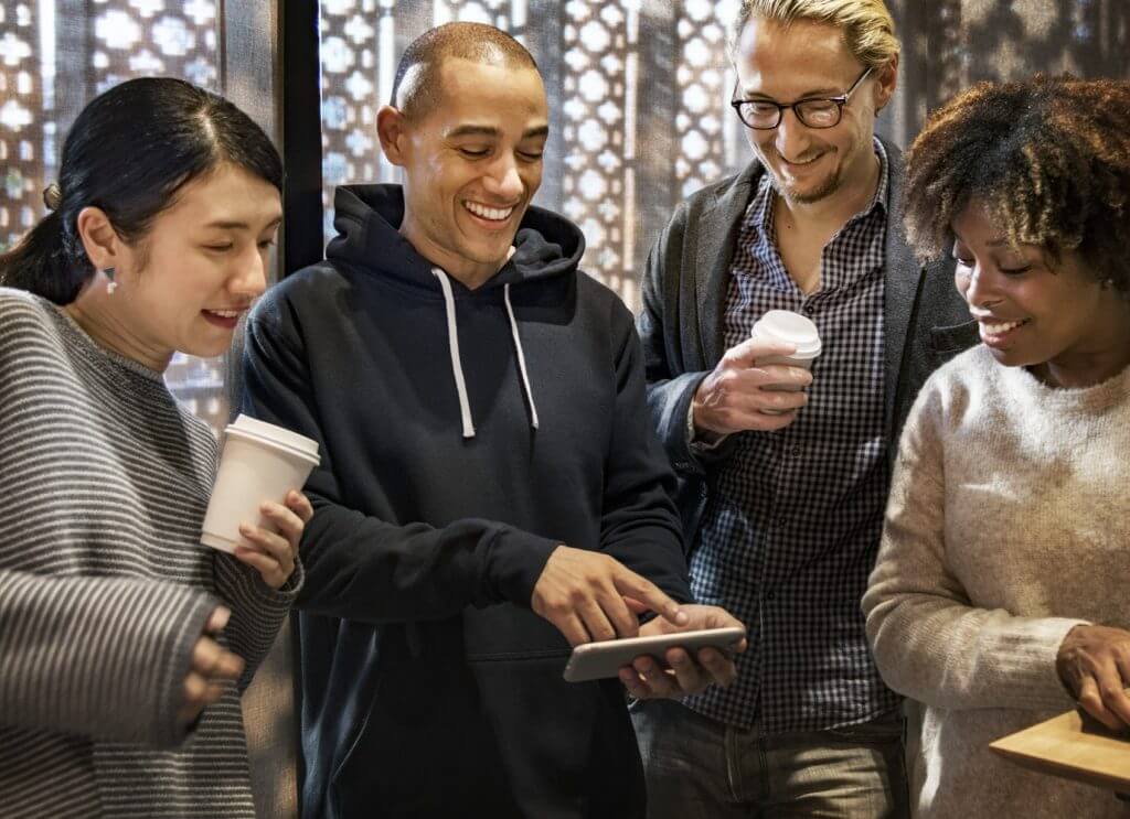 Creating a Successful Social Media Strategy for Fashion Brands