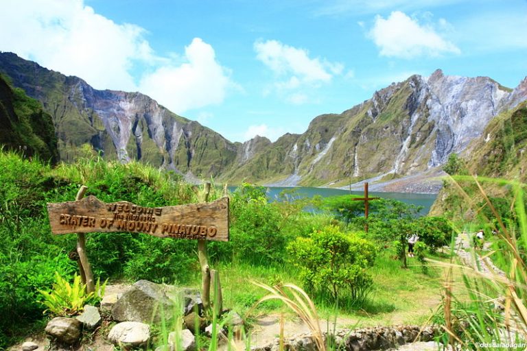 The breathtaking view of the Mt. Pinatubo crater and lake